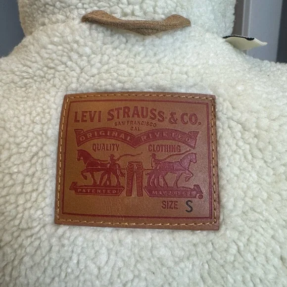 Rare Levi’s Women’s Goat Suede Sherpa Trucker Jacket – Tan – Size S - Picture 10 of 12